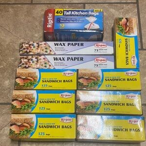 Kitchen Sandwich Bags & More Set. NIB Wax Paper Kitchen Essentials Baggies